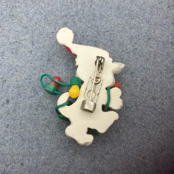 Christmas Pin Brooch White Cat Red Santa Hat String Of Lights Tangled Retro - Picture 3 of 5